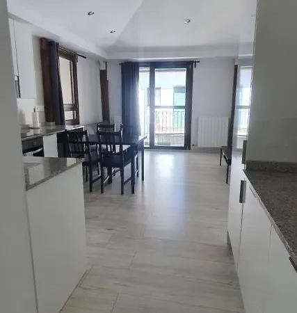 Apartman En El Casco Historico De